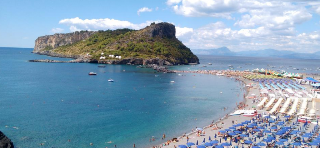 PRAIA A MARE – VILLAGGIO LA MANTINERA