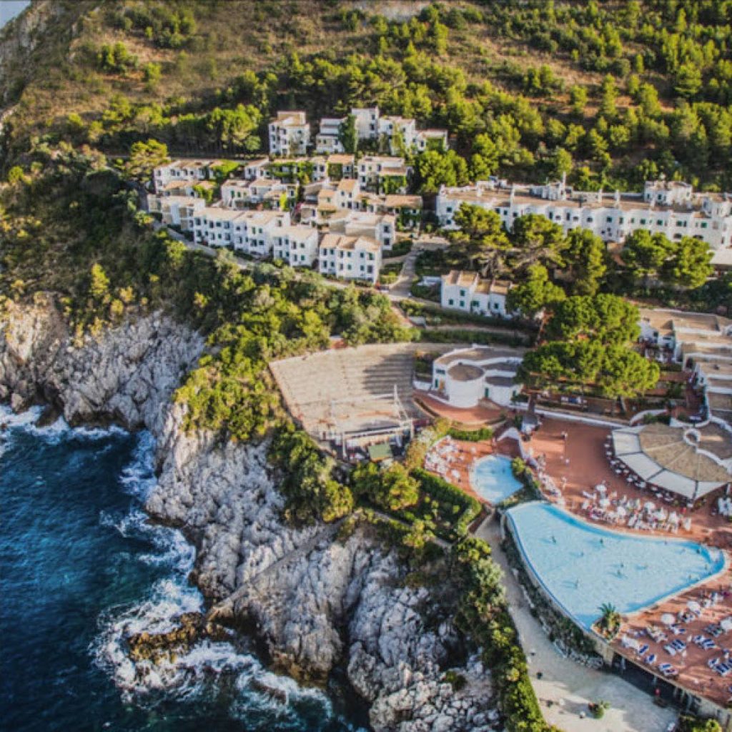 Calampiso Resort