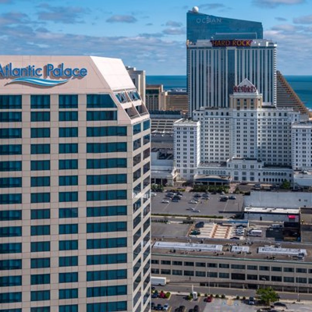 Club Boardwalk Resorts at Atlantic Palace
