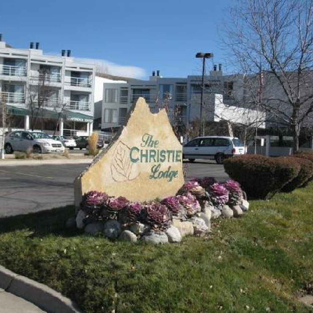 CHRISTIE LODGE