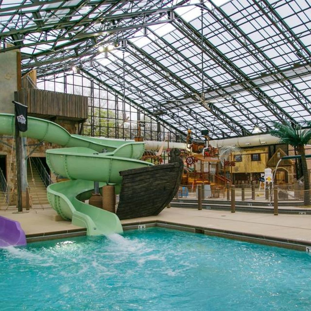 HOLIDAY IN FOX RIVER RESORT