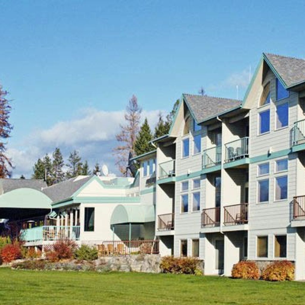 Nenastako Village at Meadow Lake