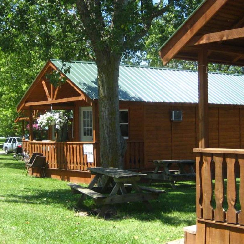 ROCK GLEN FAMILY RESORT